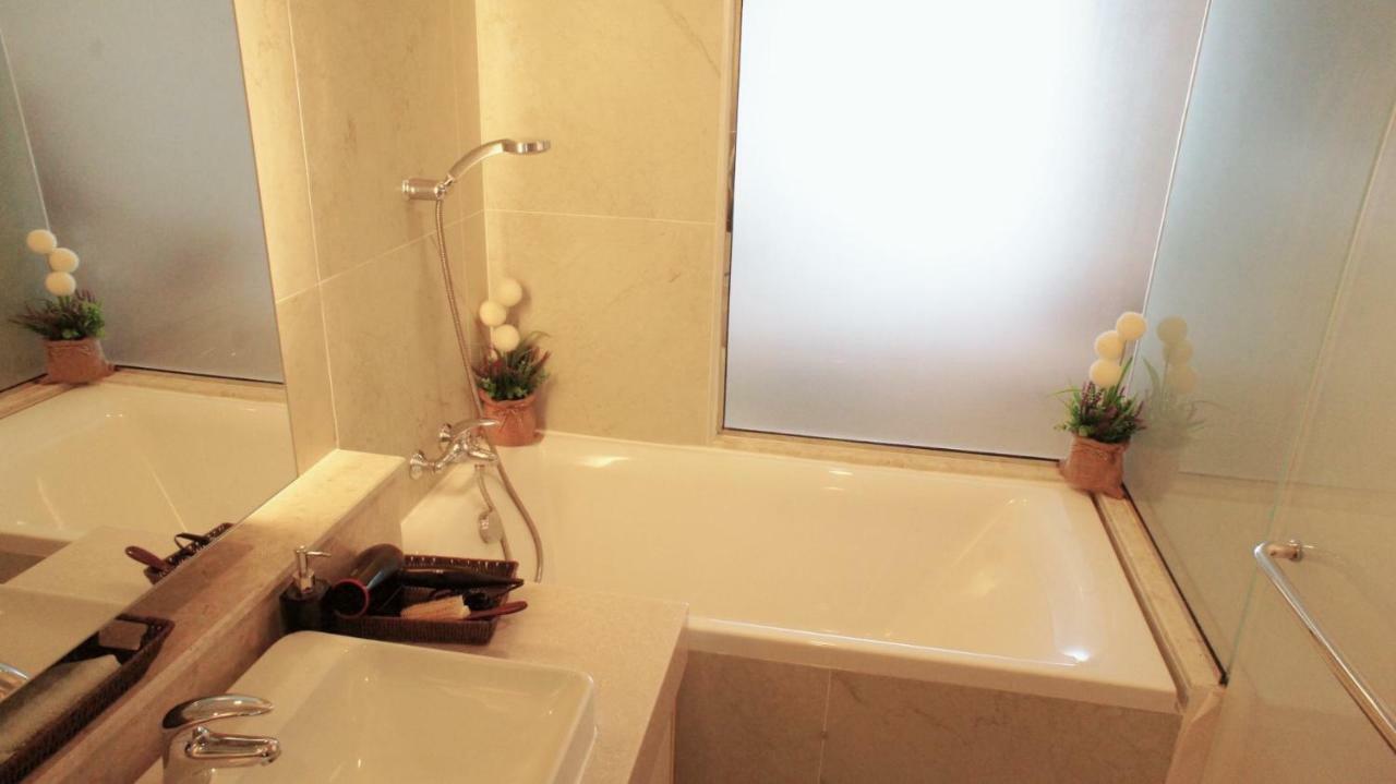 The Astra Apartment *