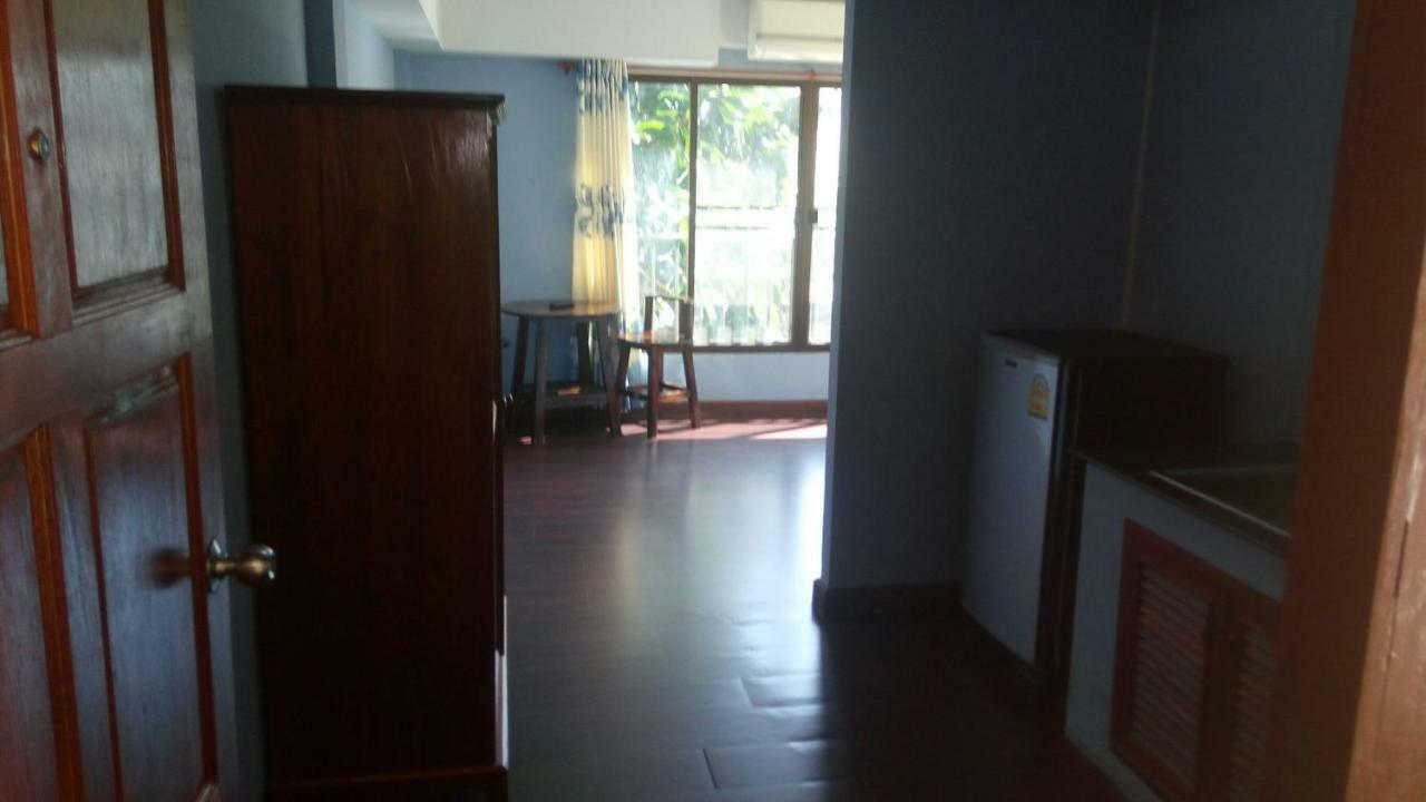 To Let Hostel *