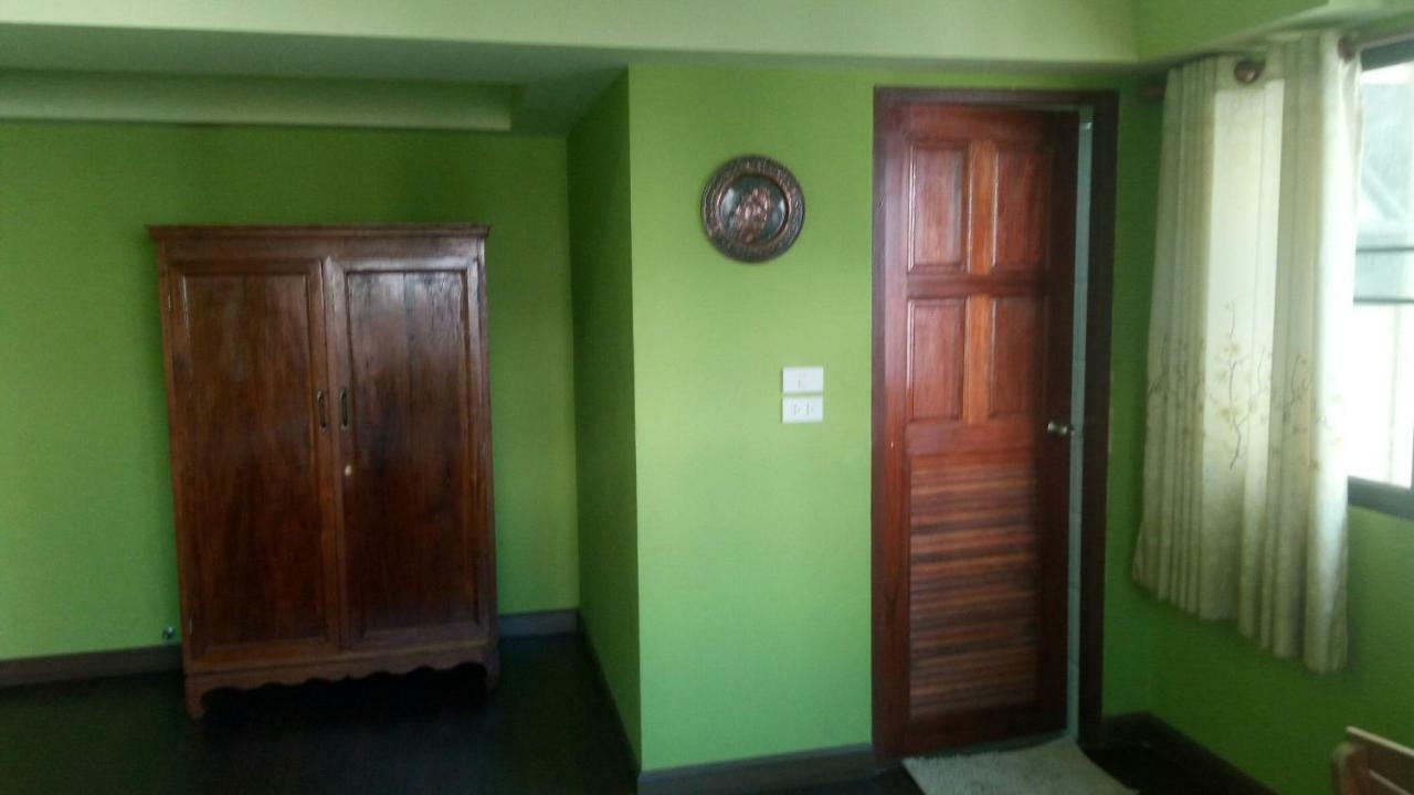 To Let Hostel *