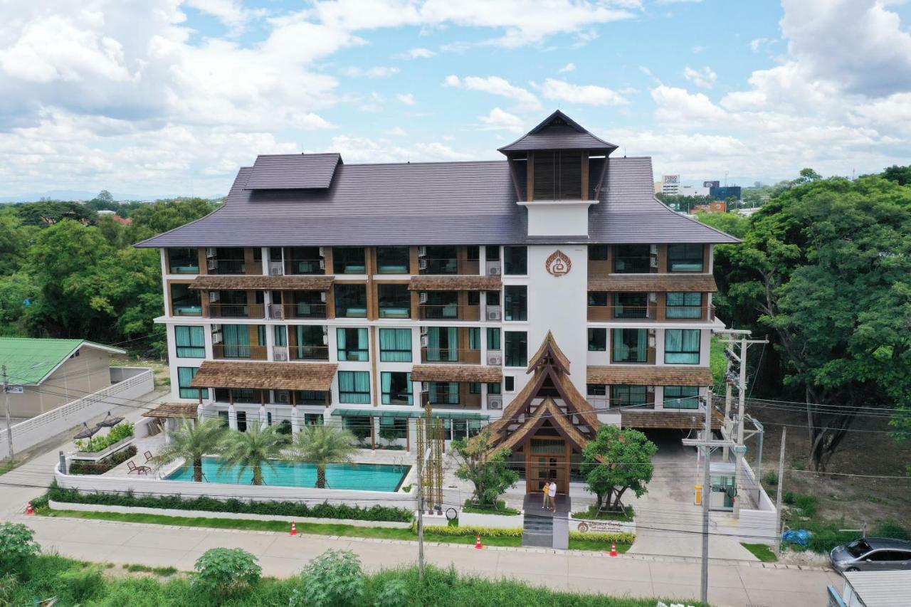 Hotel Pleasant Chiangmai 4*