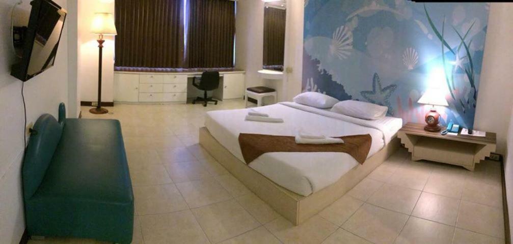 The Pacific Cool Chic Hotel