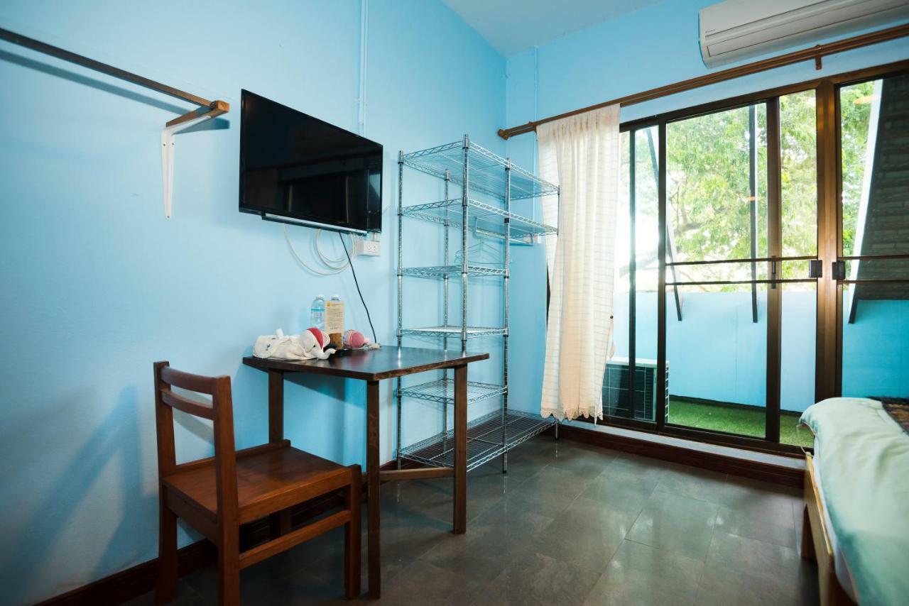 At Phra Sing Retro Hotel