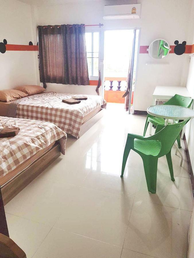 Guest house Mickey House *