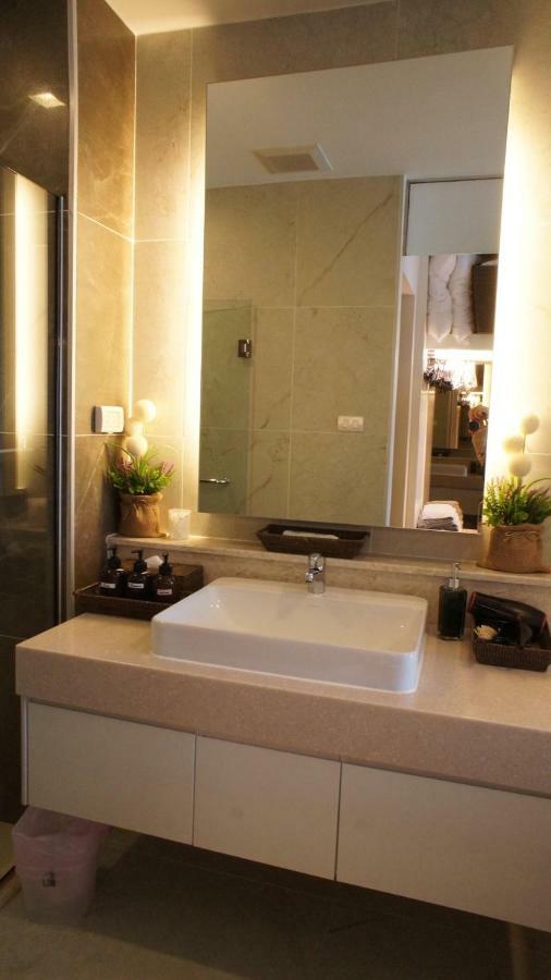 Apartment The Astra