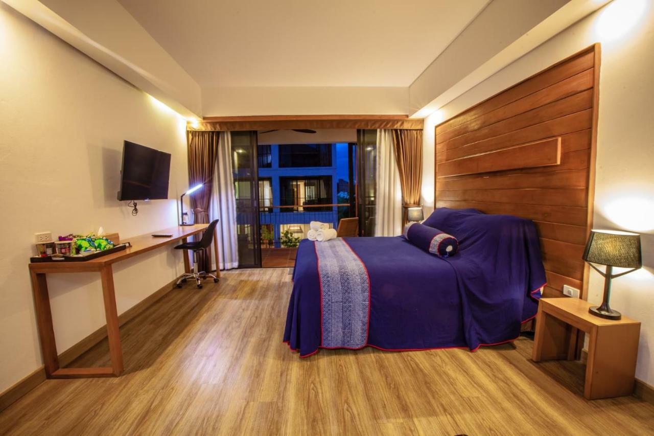 Sugarcane Hotel 3*