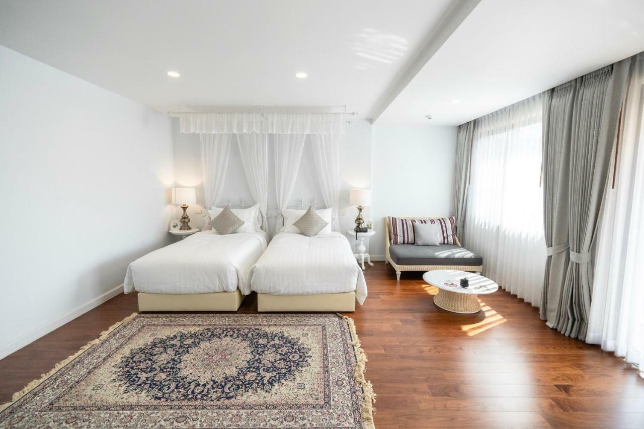 Content Chiangmai Hotel 4*