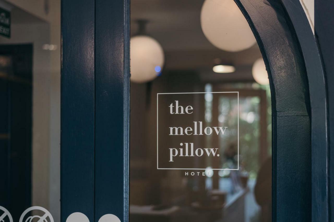 The Mellow Pillow @ Gate Hotel 3*