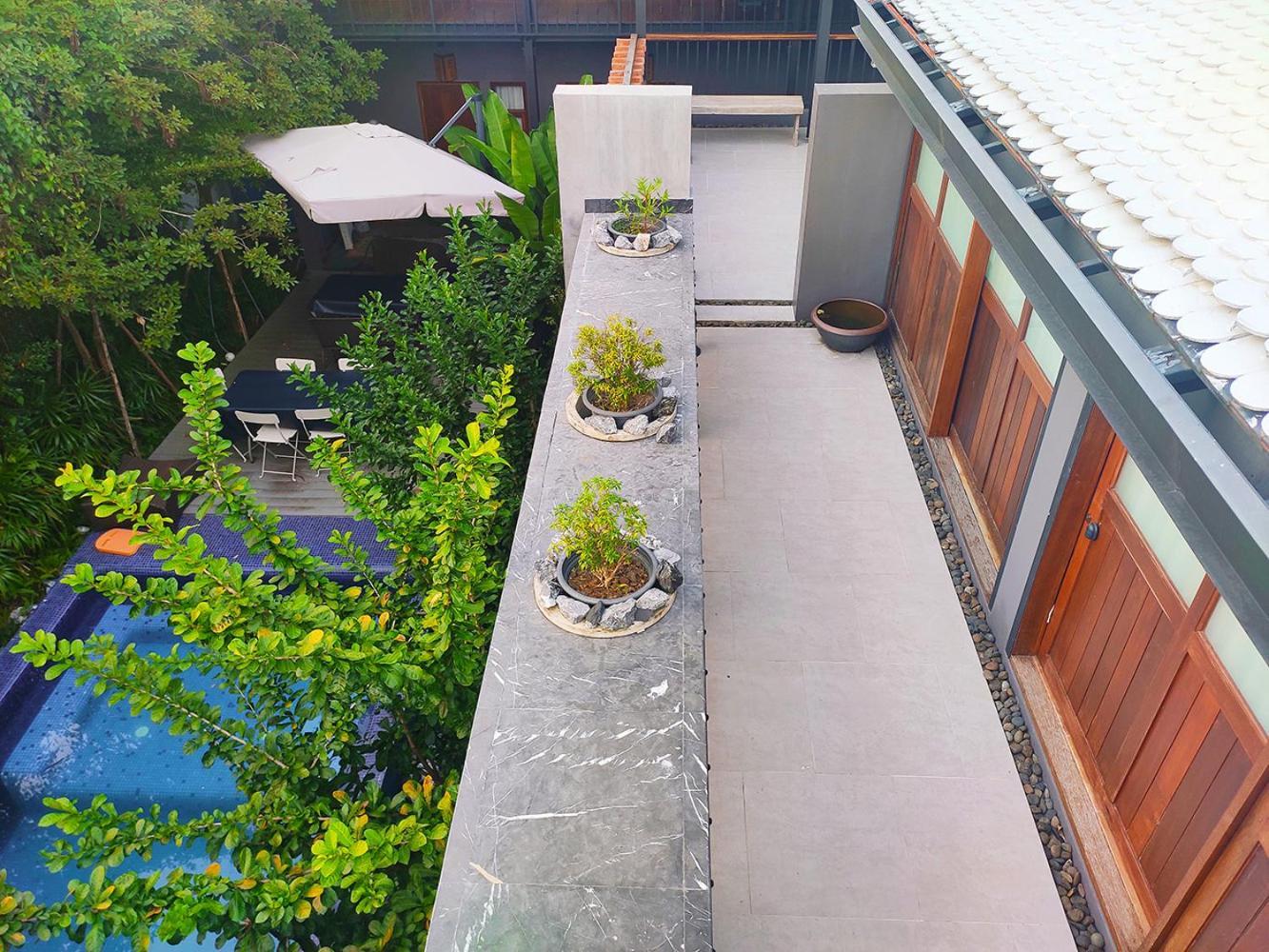 Hotel Yellow Pillow Village 3*