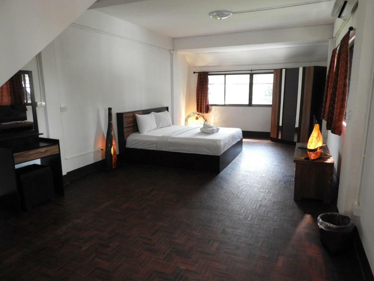 P'lyn House Guest house