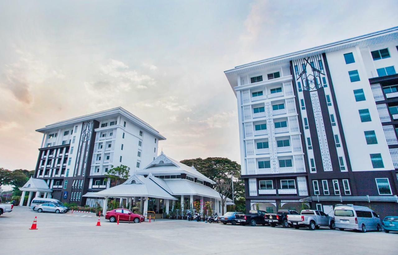 Hotel At Ruam Chok 3*