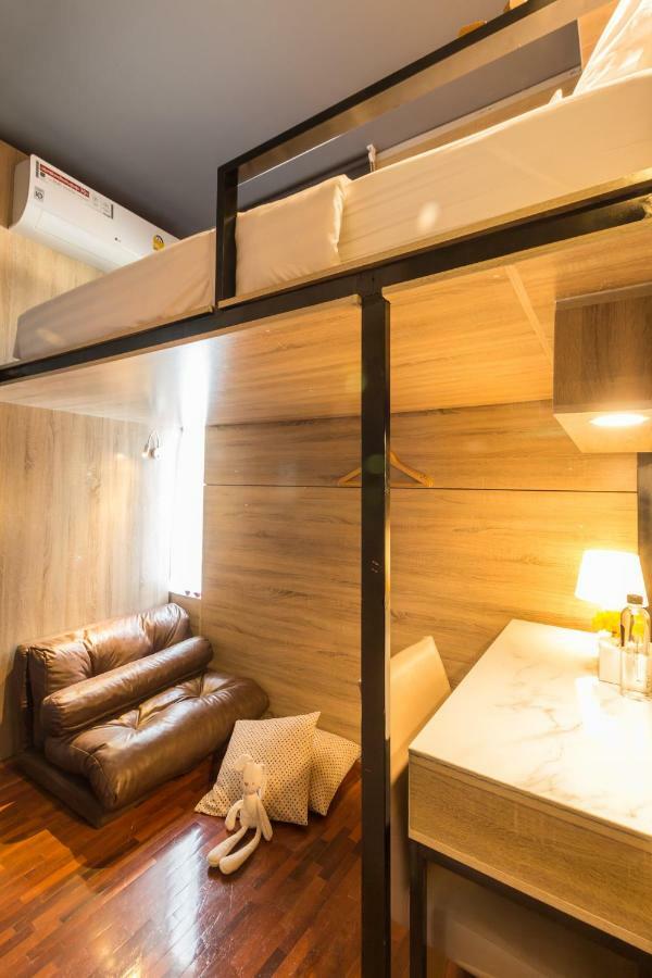 Hostel To Bed Poshtel