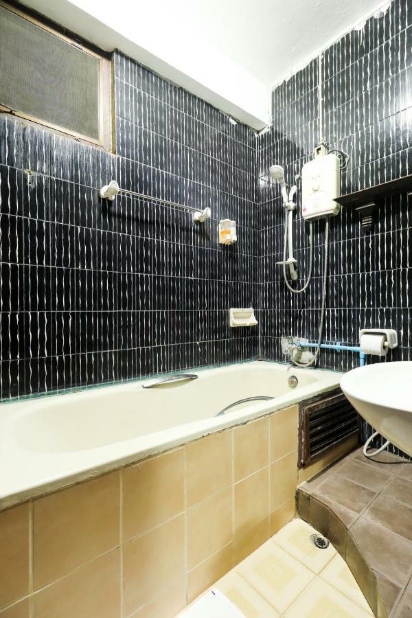 Oyo 369 Micasa Hotel 2*