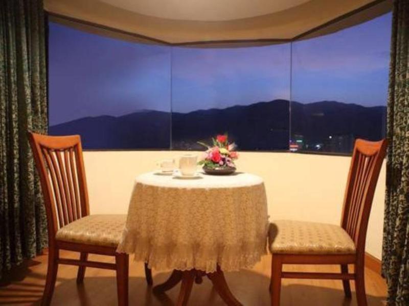 Furama Hotel 4*