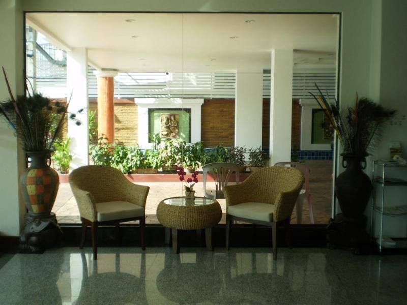 Wangburapa Grand 3* Chiang Mai