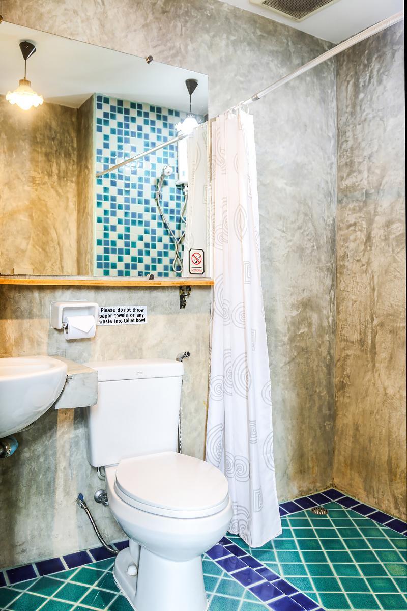 Oyo 233 Sunshine House Hotel 3*
