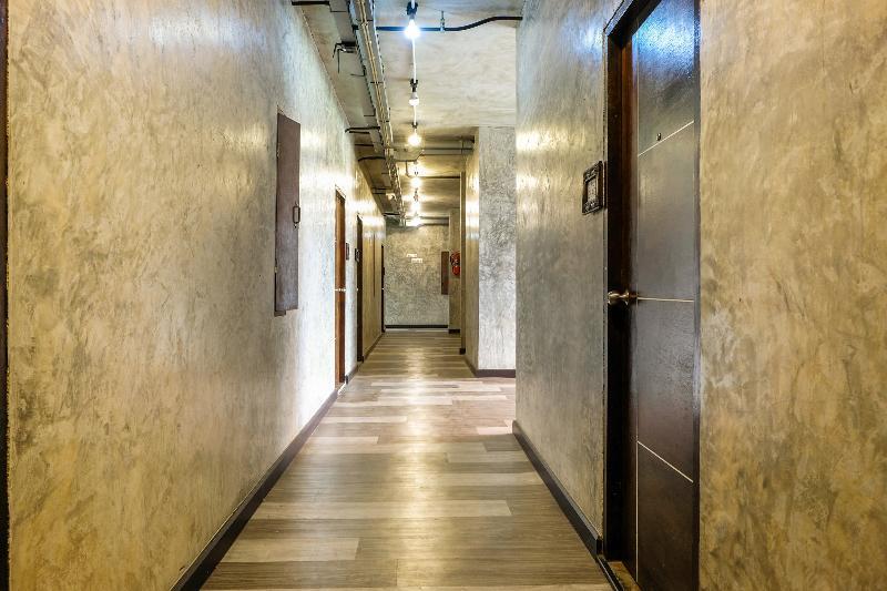 Mayb Hotel