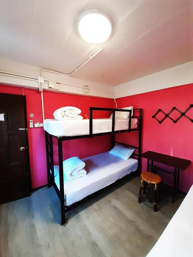 Albergue The Corner *