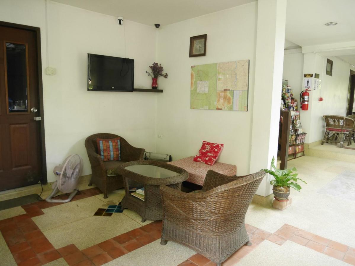 Pingphuplace Smart Check-in Resort Chiang Mai
