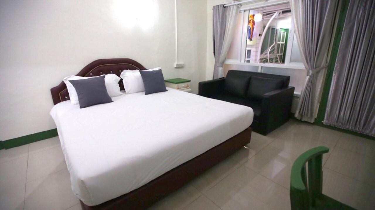 Khunnai House 2*
