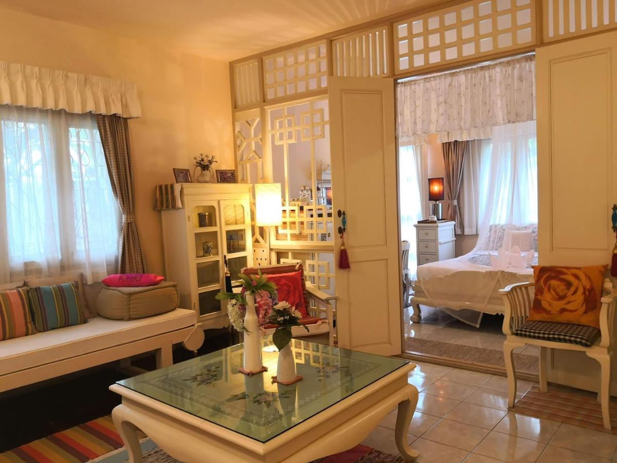 Hotel Suan Doi House &