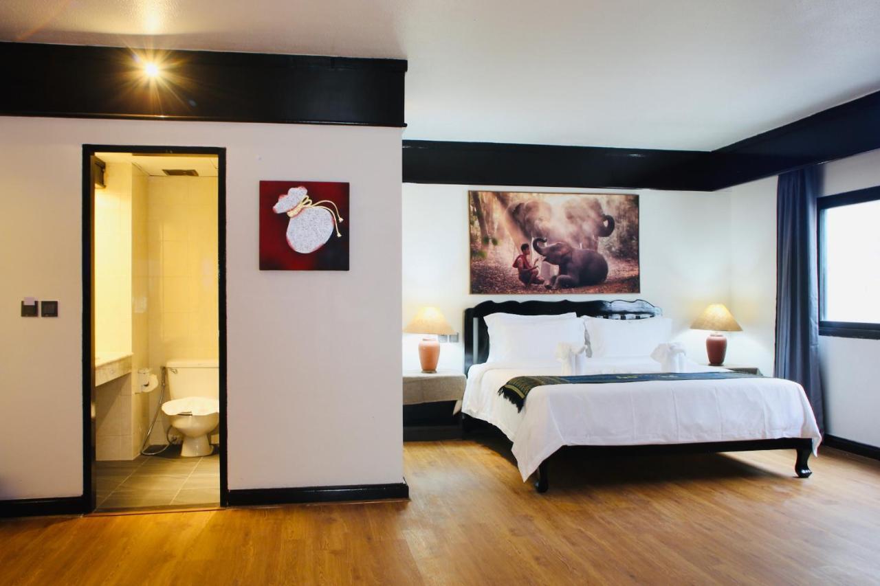 Thapaeplacehotel 3* Chiang Mai
