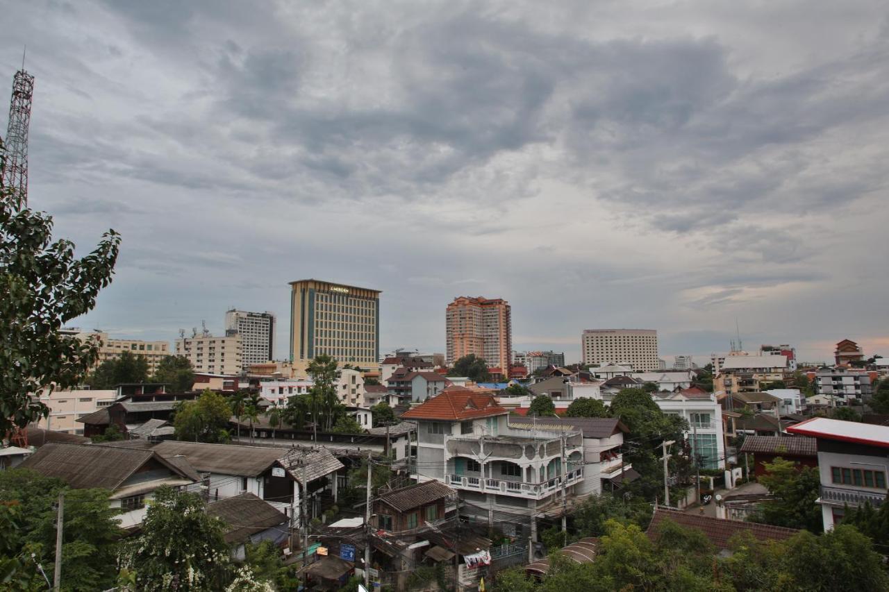 Thapaeplacehotel 3*