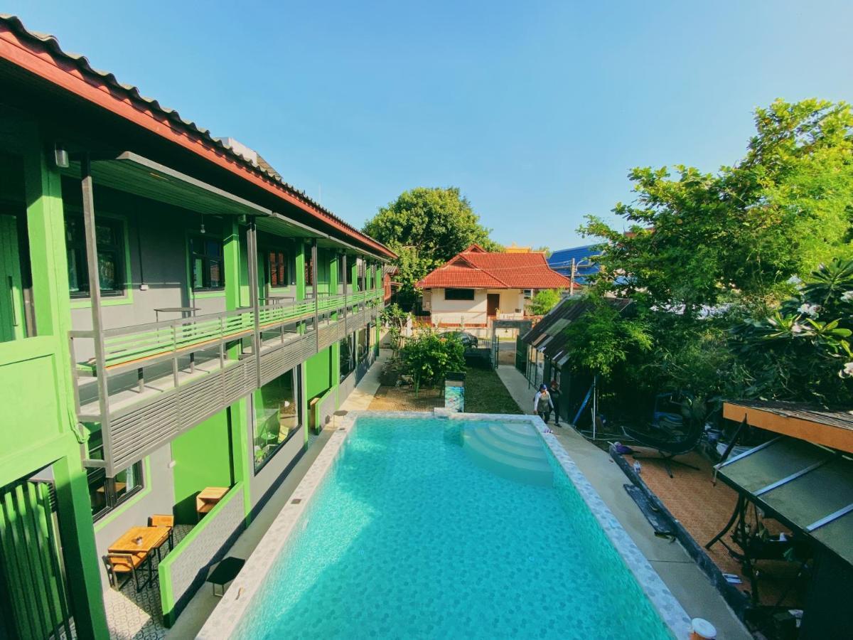 Chiangmai Moli (adults Only)