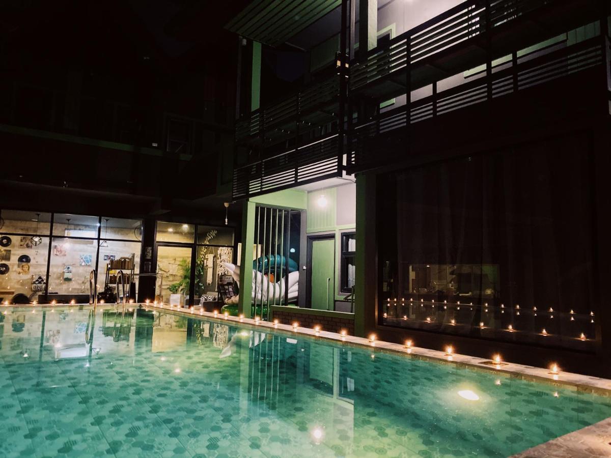 Chiangmai Moli (adults Only) Asrama Chiang Mai