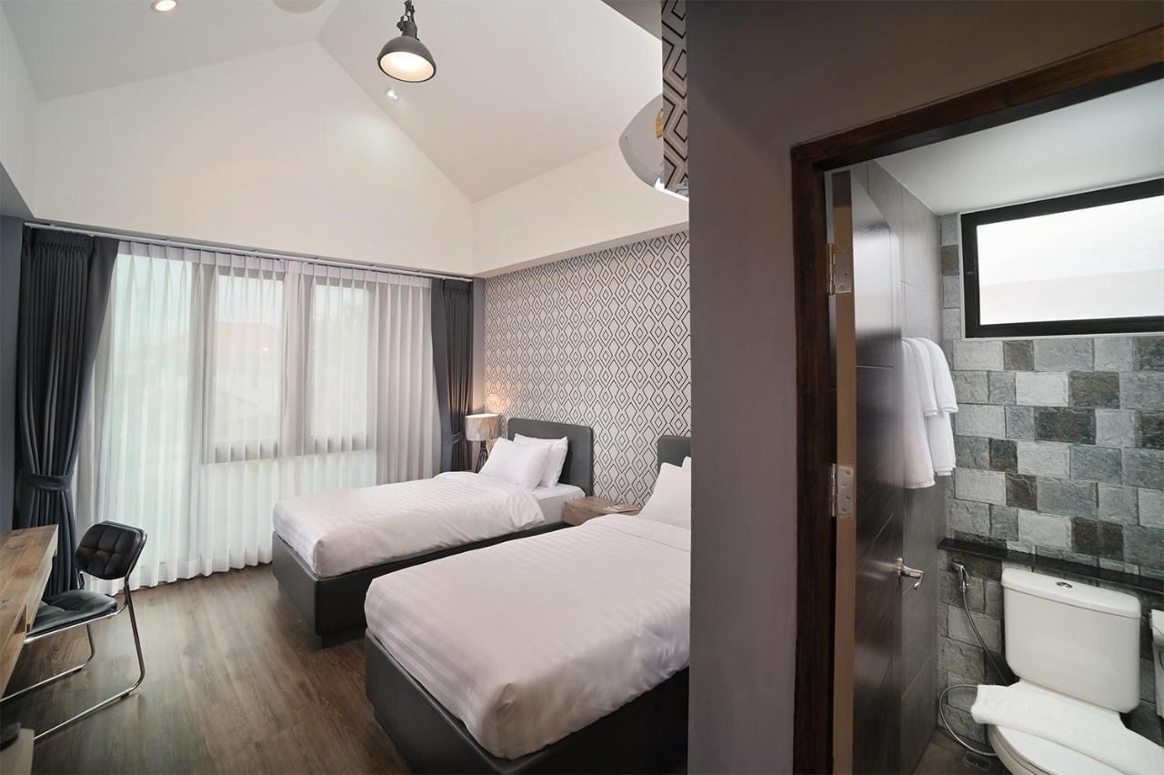 The Nichehome Waterside Living 3* Chiang Mai