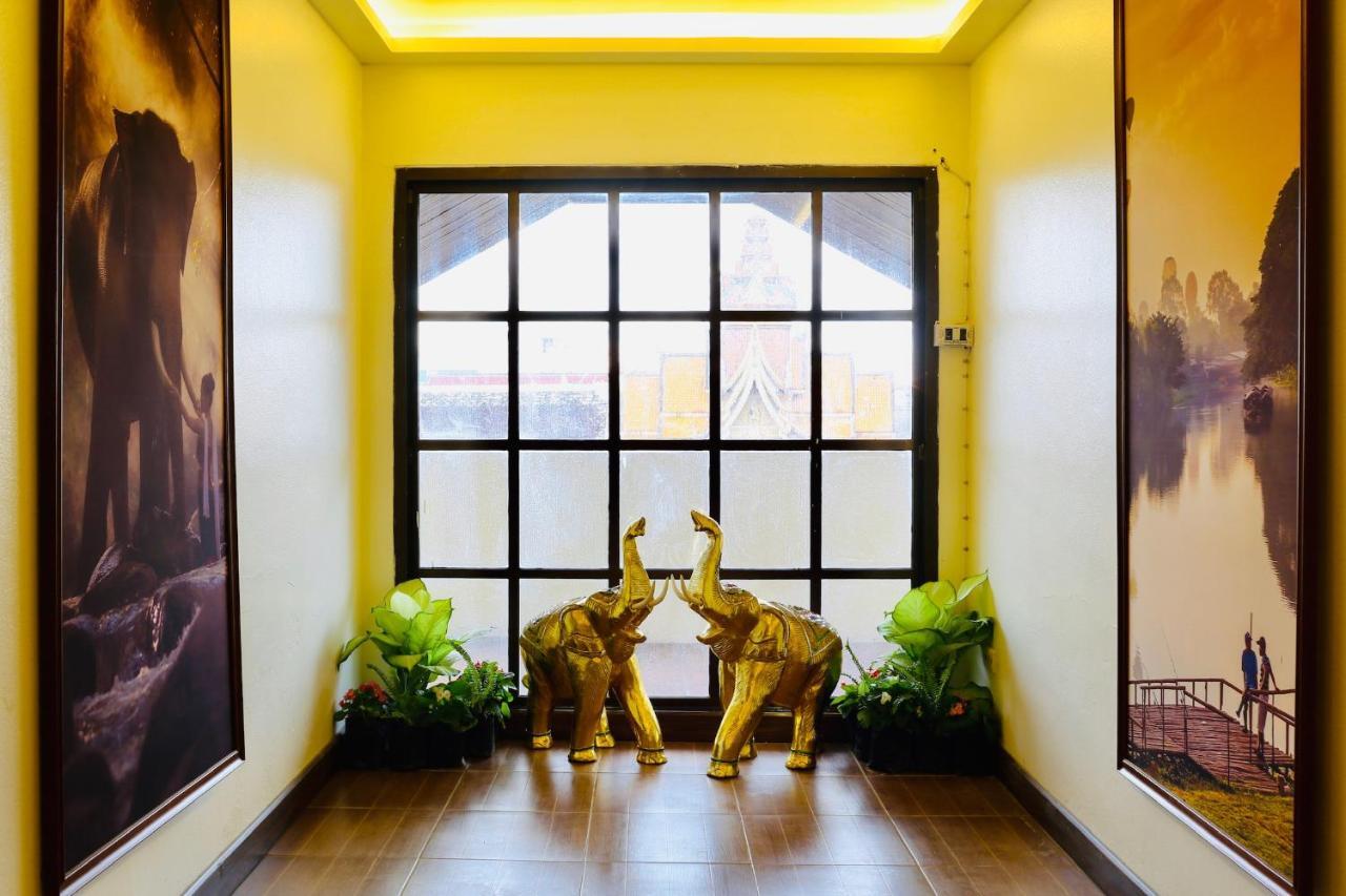 Thapaeplacehotel Hotel