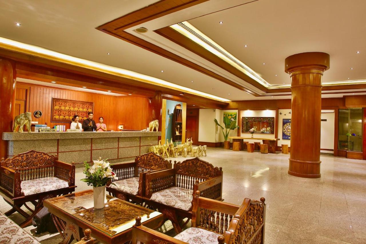 Thapaeplacehotel Hotel 3*