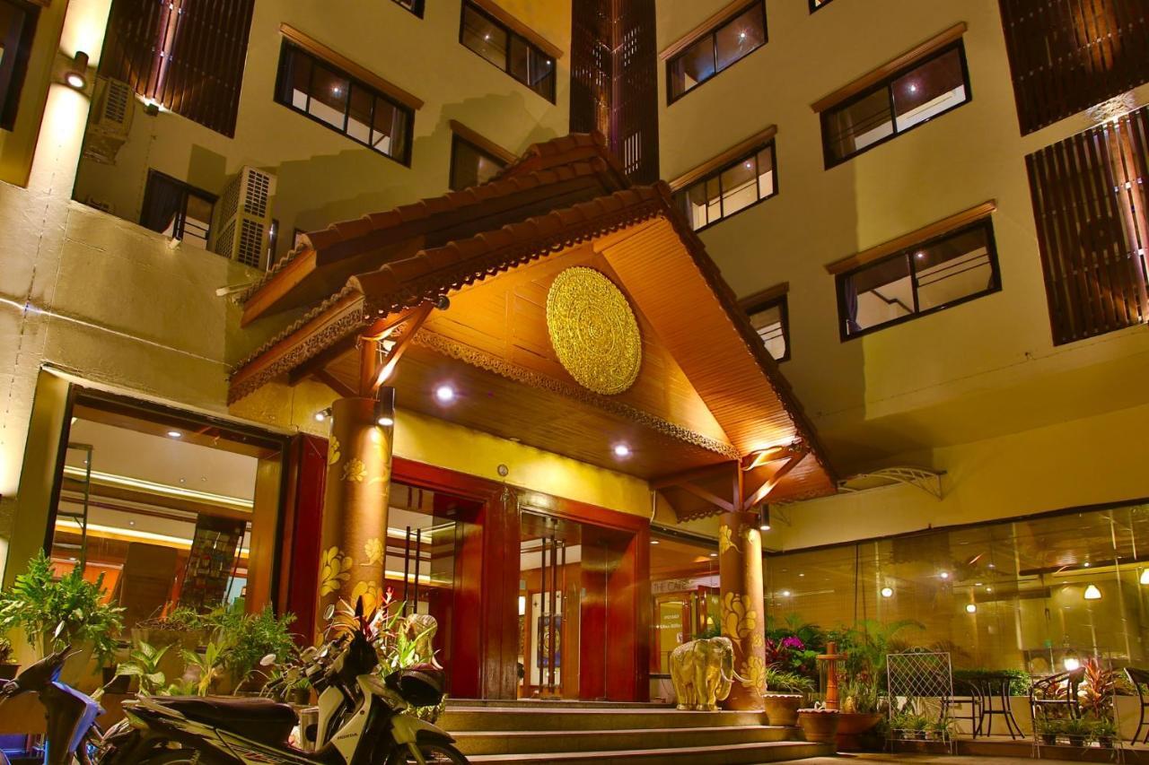 Thapaeplacehotel Hotel