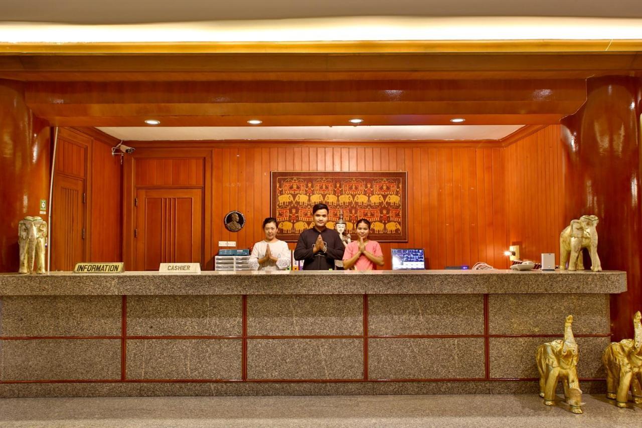 Thapaeplacehotel Hotel