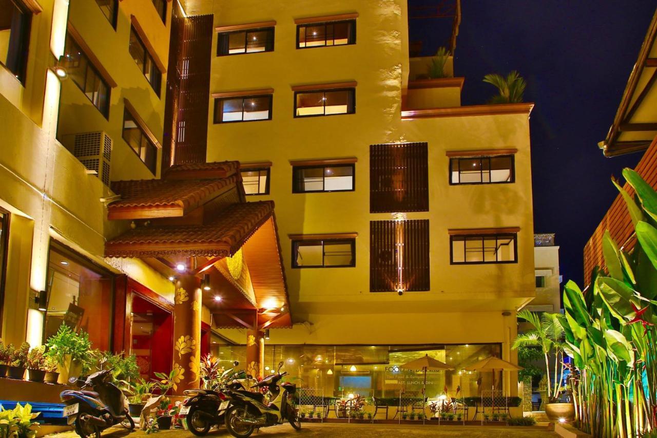 Thapaeplacehotel 3* Chiang Mai