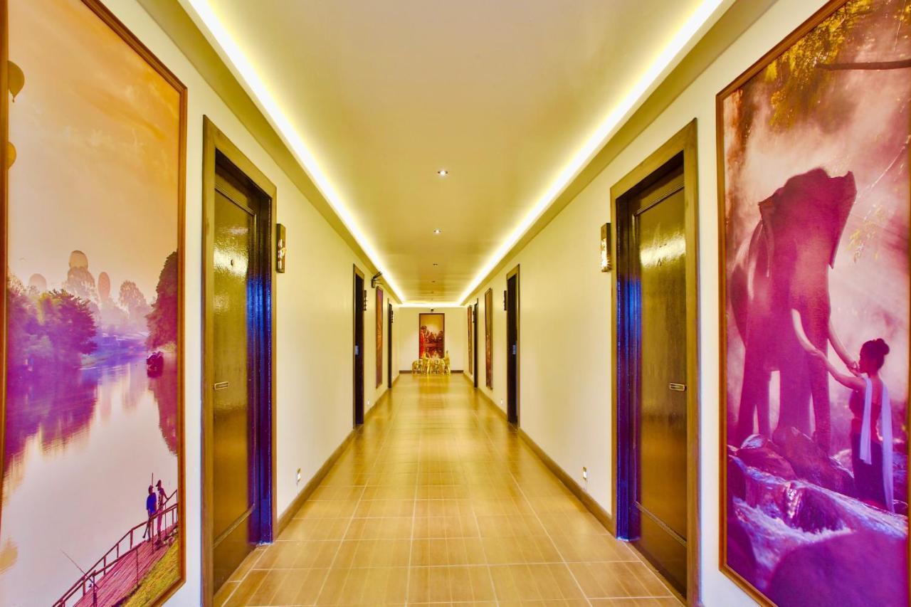 Thapaeplacehotel Hotel