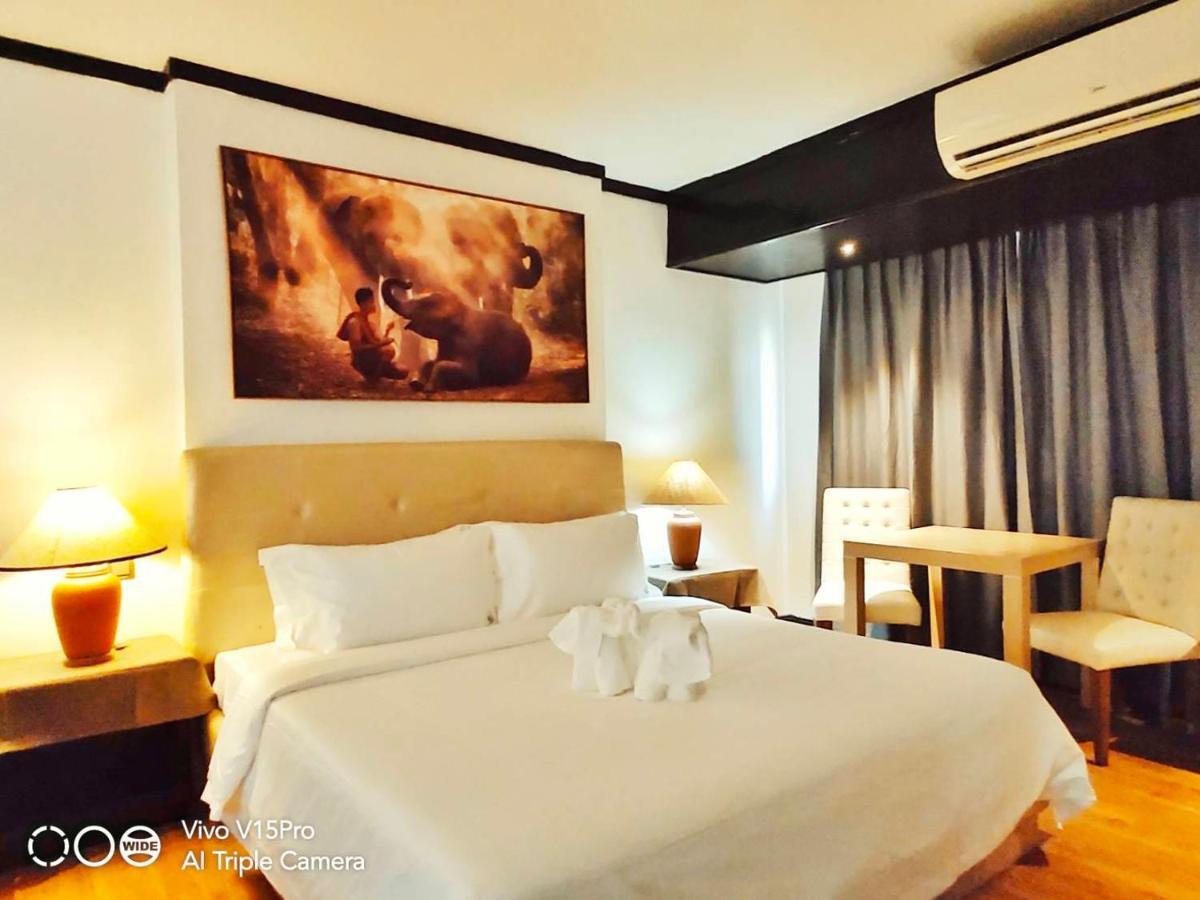 Thapaeplacehotel 3* Chiang Mai