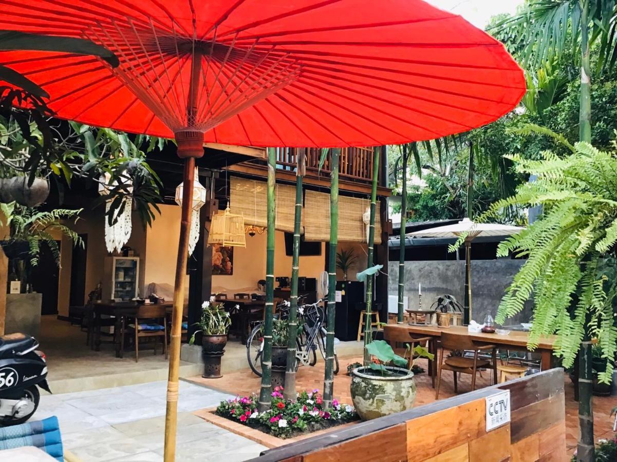 The Eight Ratvithi House Chiang Mai