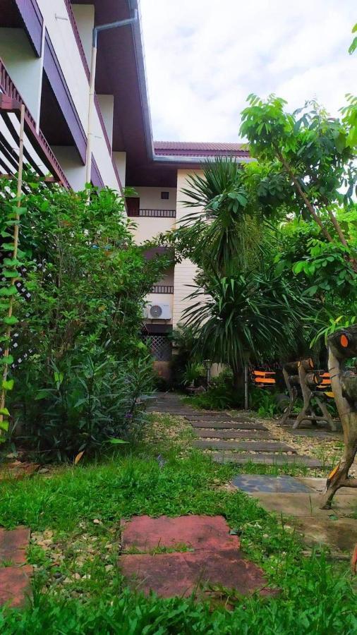 Sukhothai House