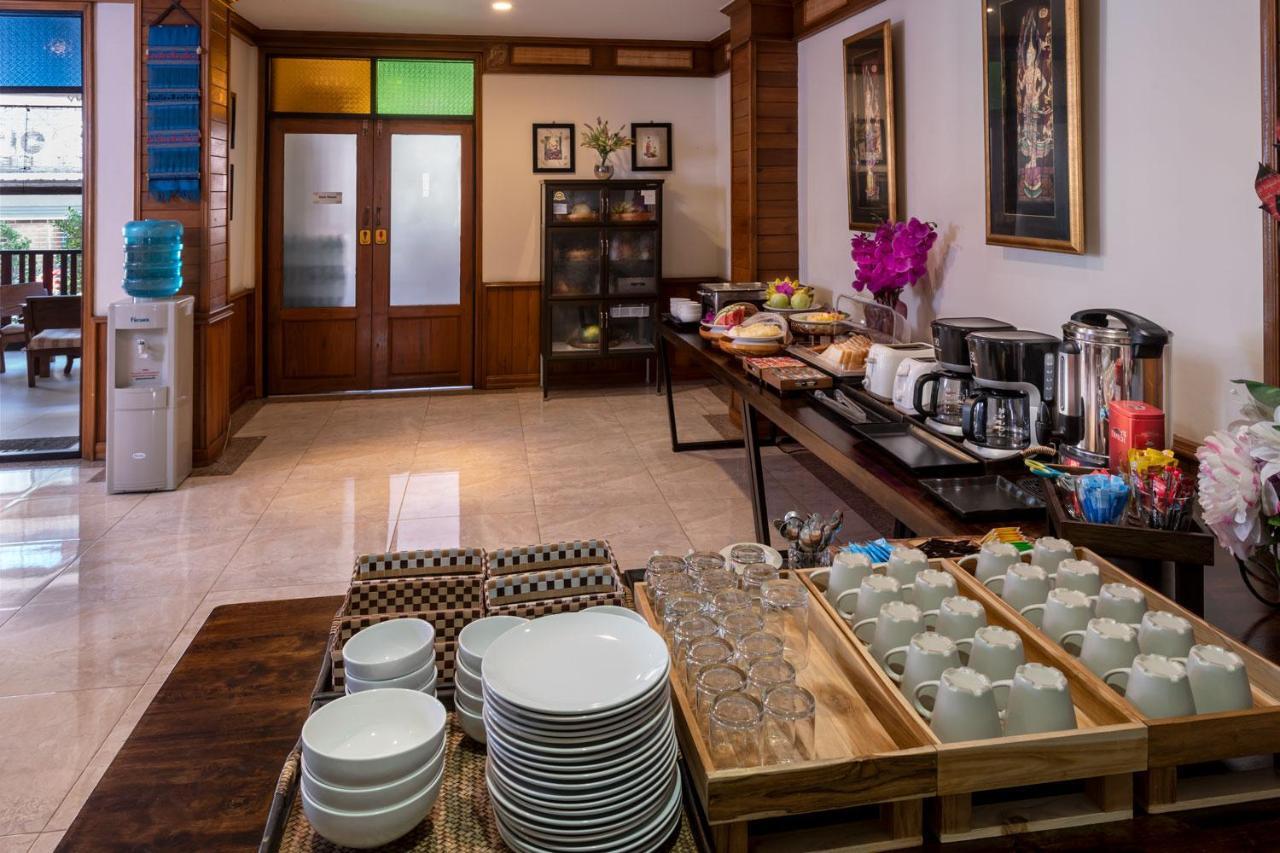 Hotel Lee Chiang 3*