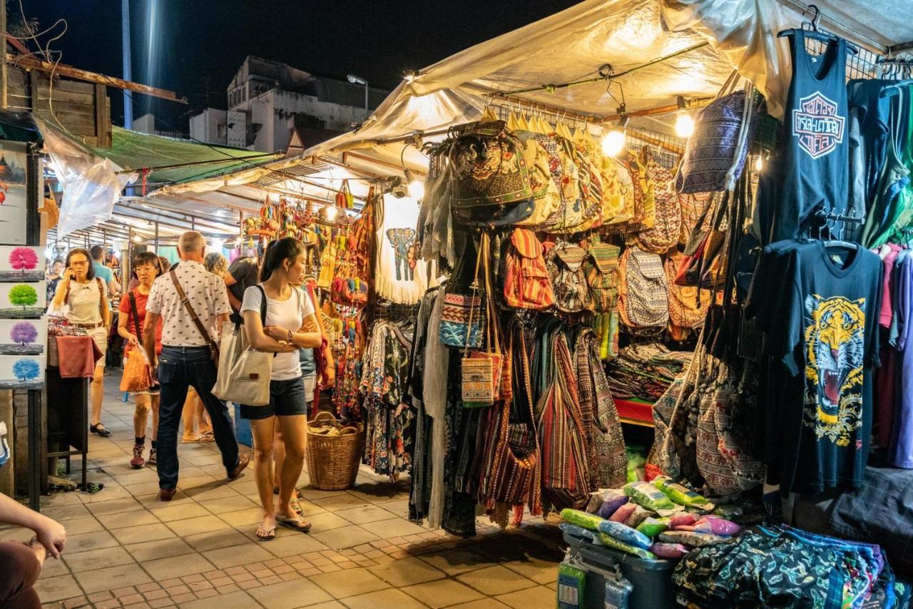 Go Night Bazaar Hotel Chiang Mai