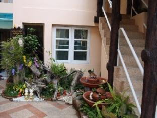 Jang Sripoom House Chiang Mai