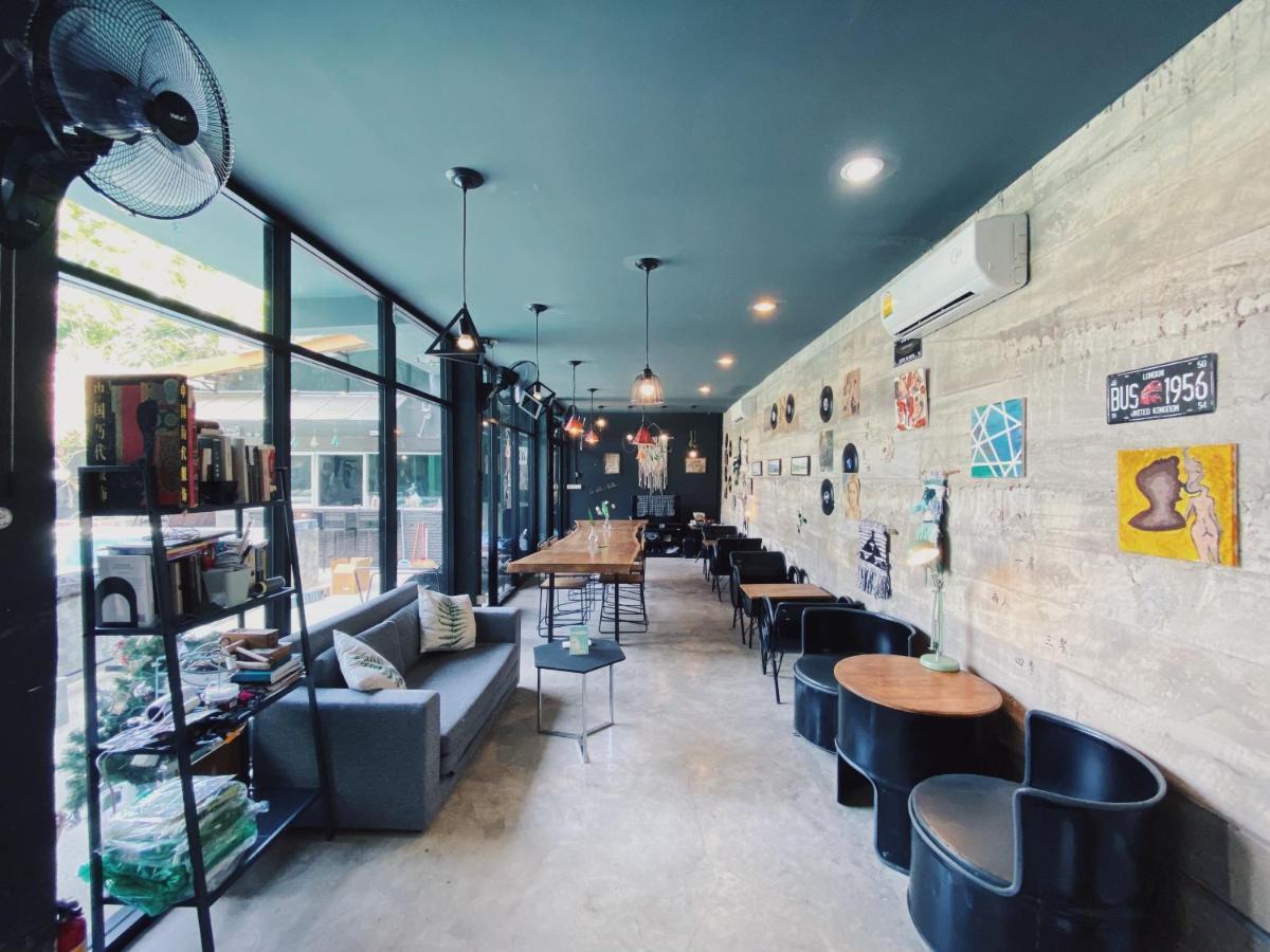 Chiangmai Moli (adults Only) Hostel *