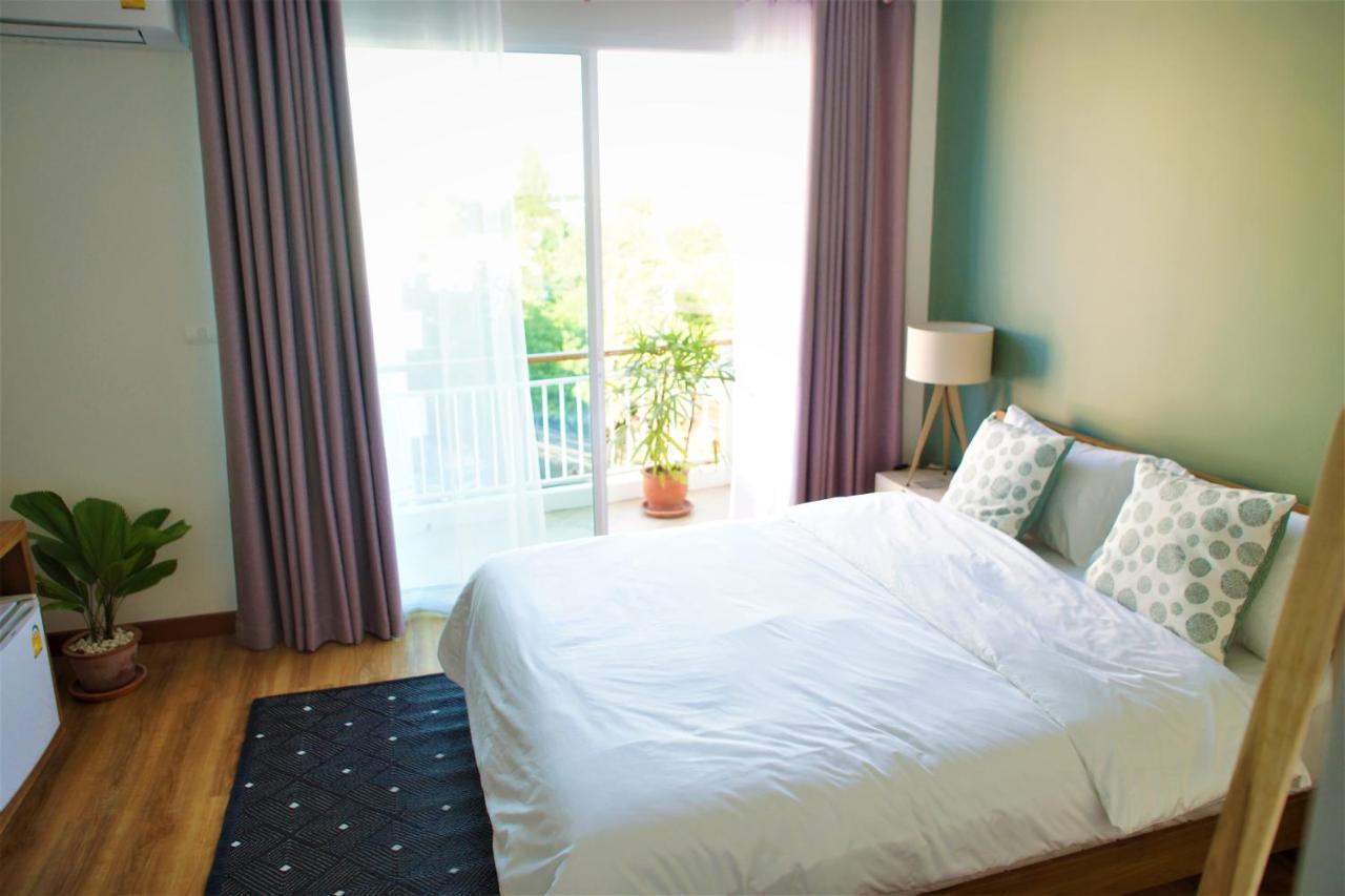 Hostel Breadfruit Chiang Mai