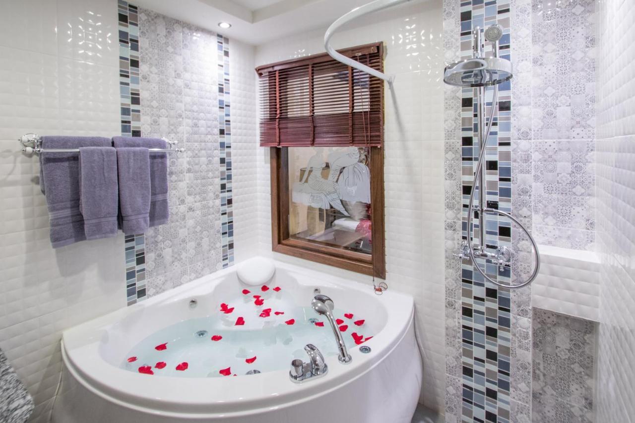 Thanyawintra Boutique And 4* Chiang Mai