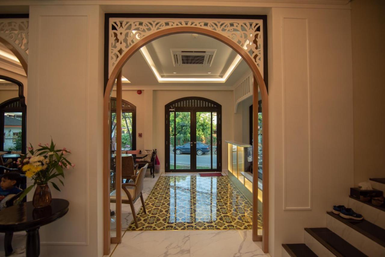 Nanta Glam Cm & Residences Hotel Chiang Mai
