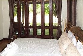 Tempat peranginan Baan Nam Ping Riverside 3*