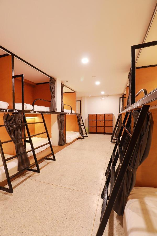 Le Light House & Hotel 2*