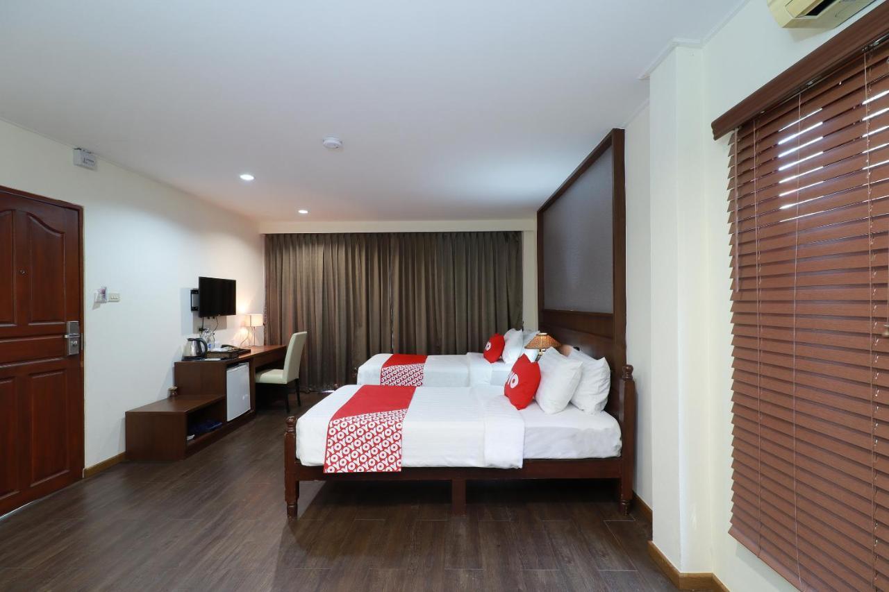 Oyo 557 Tong House