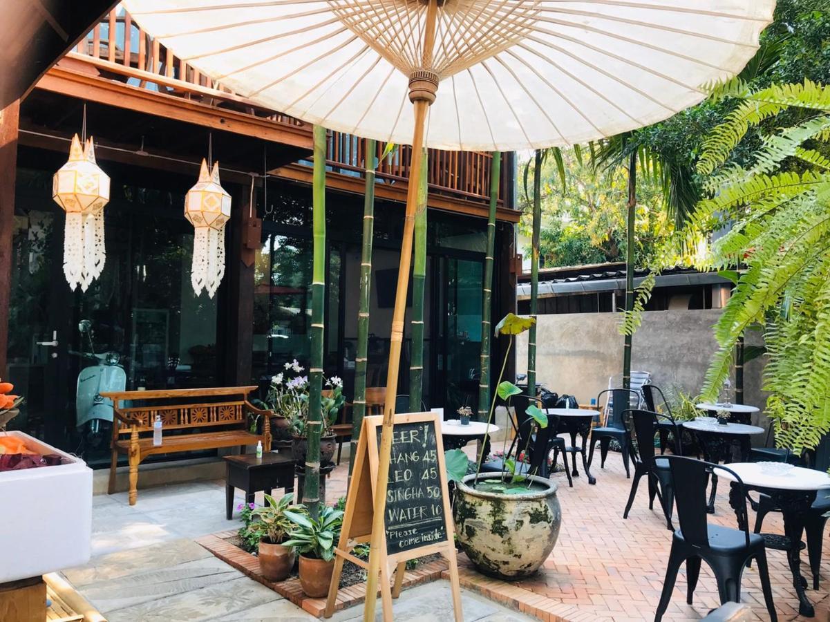 Hotel The Eight Ratvithi House Chiang Mai