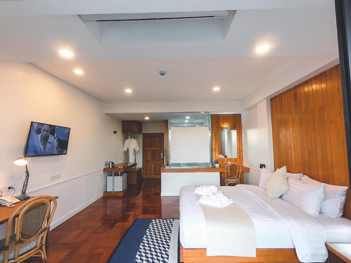 Hotel The Chimes Chiangmai Old 4*